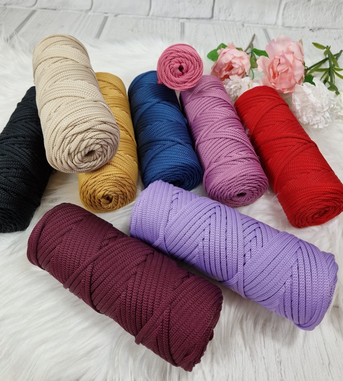 polyester outlet.jpg